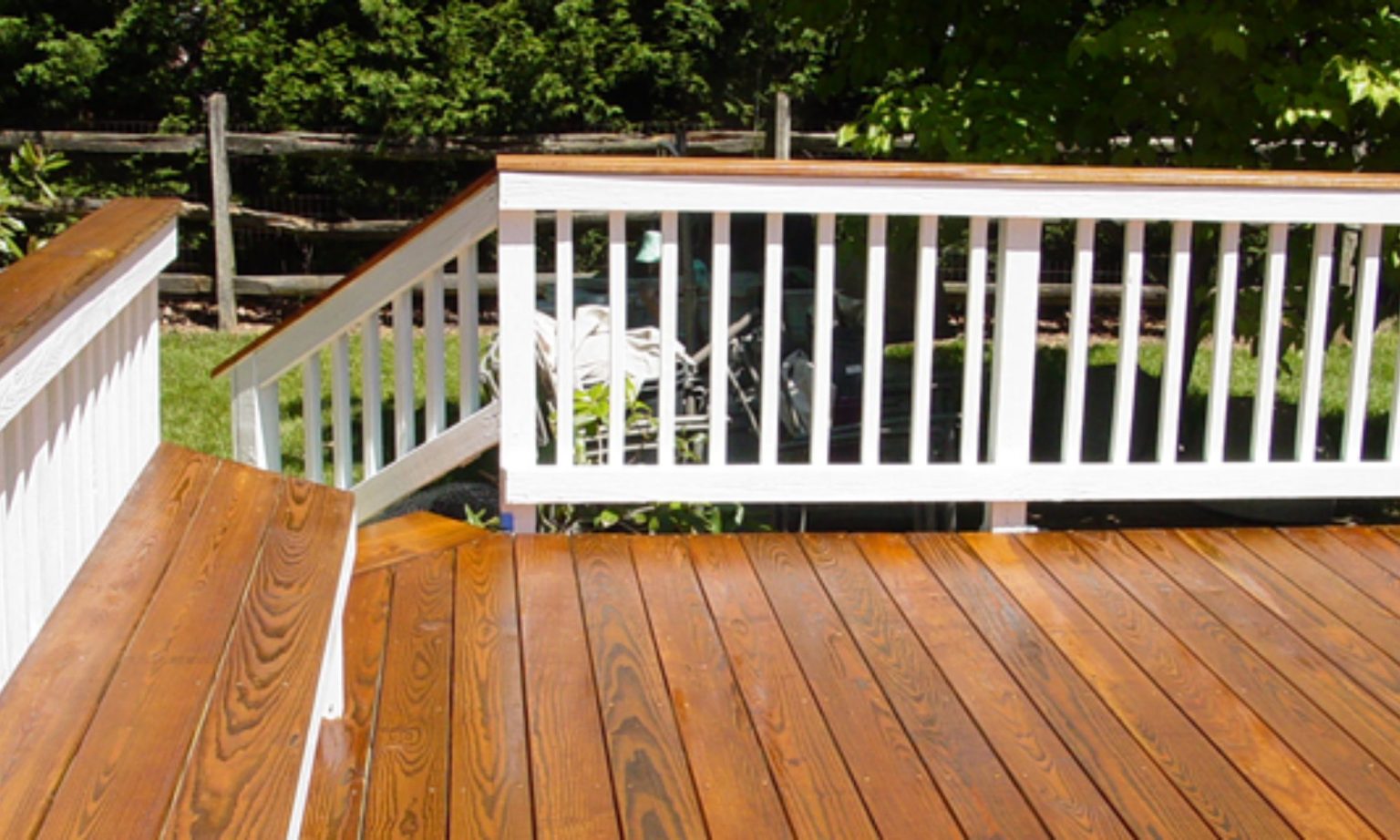 13 Deck Staining Ideas With Colors: Transform Your Outdoor