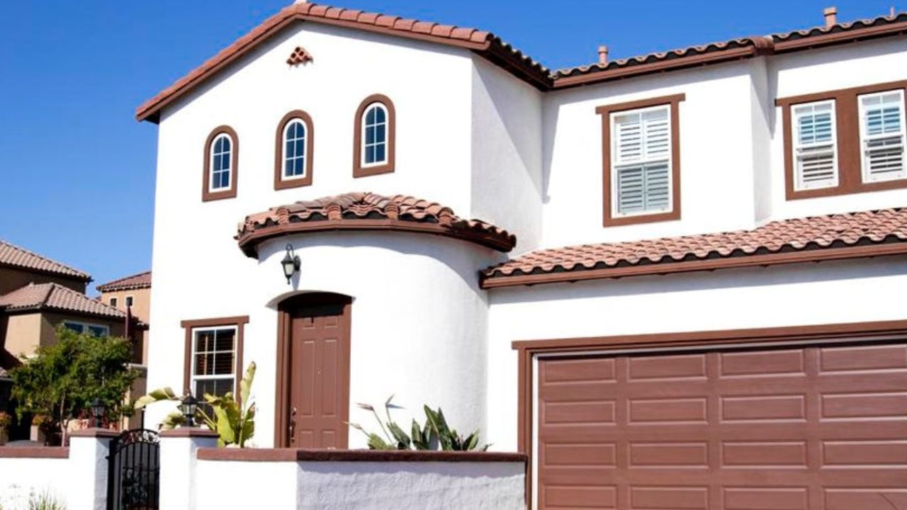 How to Paint a Stucco House? PaintsVision's Expert Tips