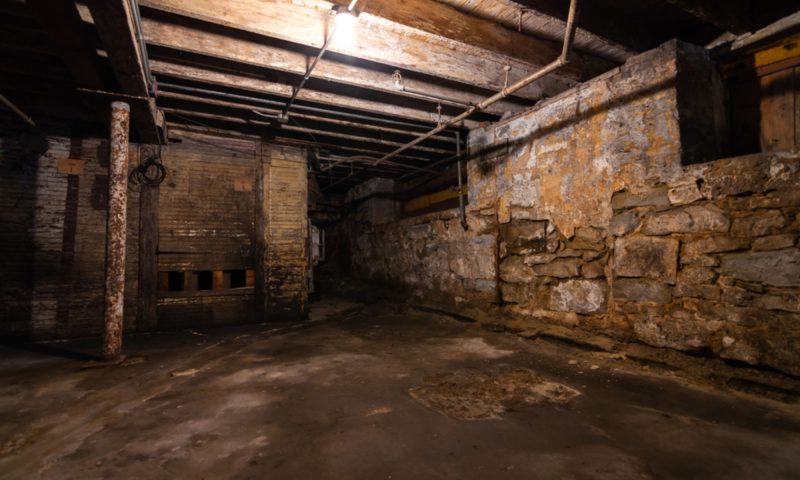 How Do You Seal Or Fix A Leaking Basement