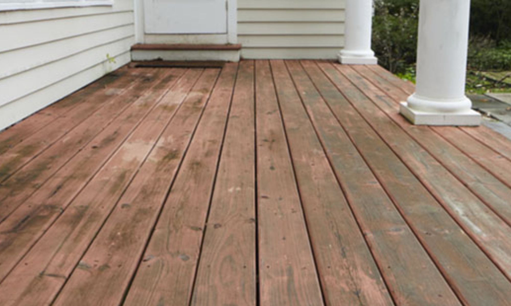 Paint Cracks Between Deck Boards: Causes and Solutions.