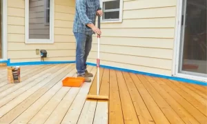 Apply-a-finish-to-the-deck (1)