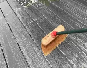 3. Keep your deck clean clean