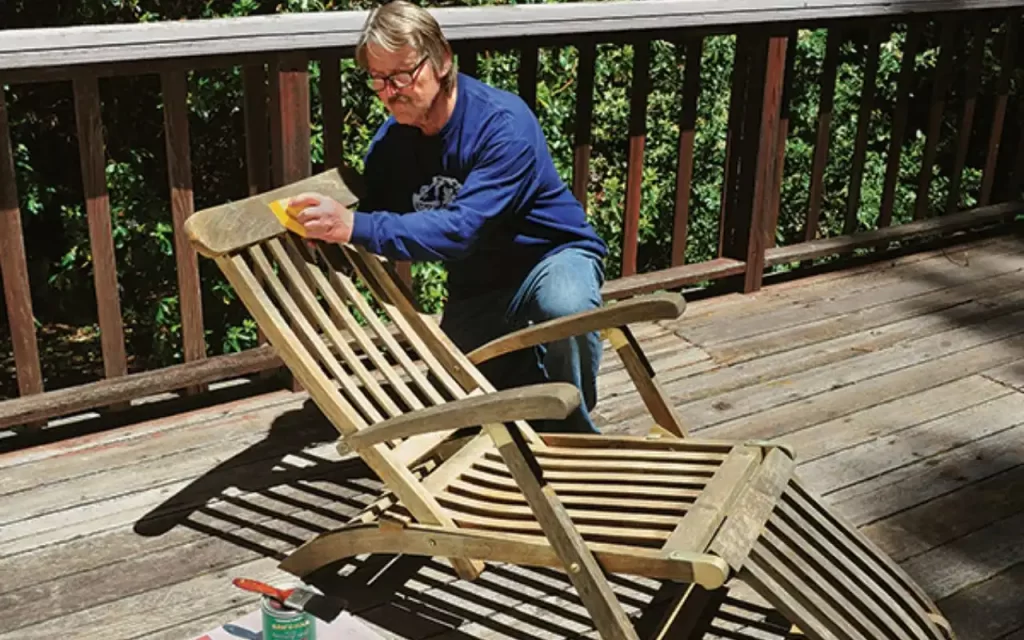 What is deck stain? Can you really use it on garden furniture?