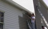 What Kind of Paint Do You Use on Aluminum Siding?